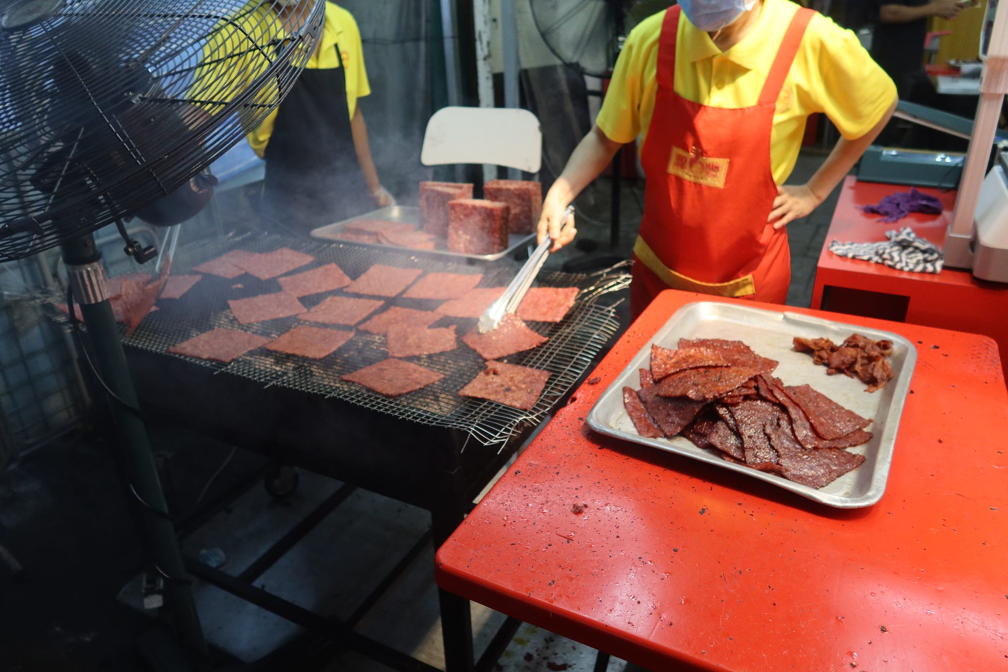 Tyce was delighted to find a stall making his favourite Singapore style jerky 🤤