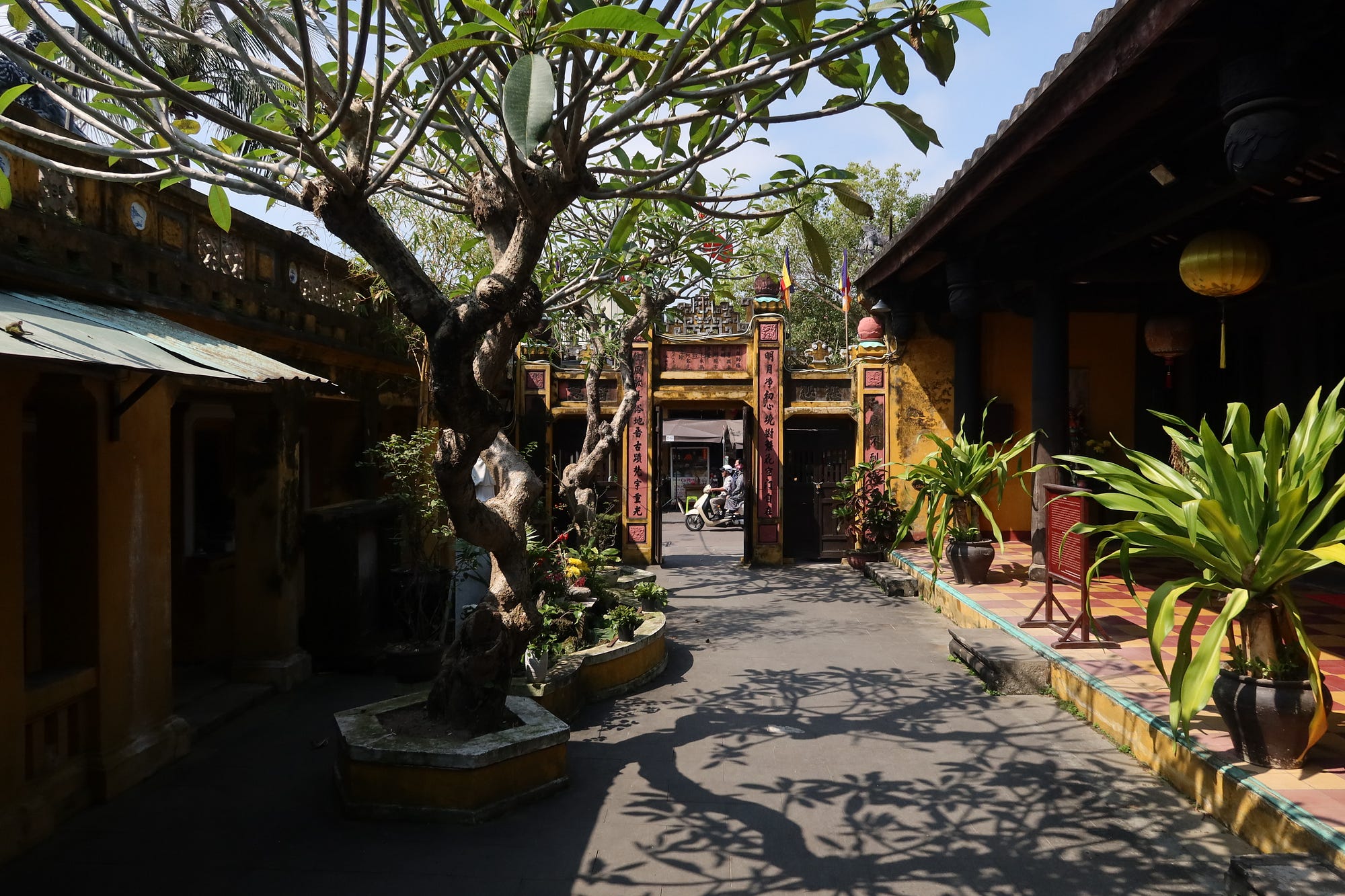 The internal courtyard of a 17th century Chinese pagoda
